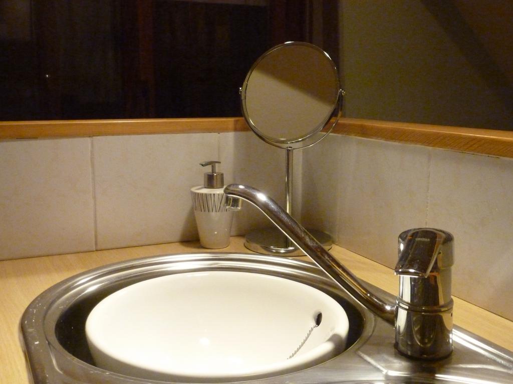 Guesthouse Kolibriehuys Nieuwkerke Cameră foto